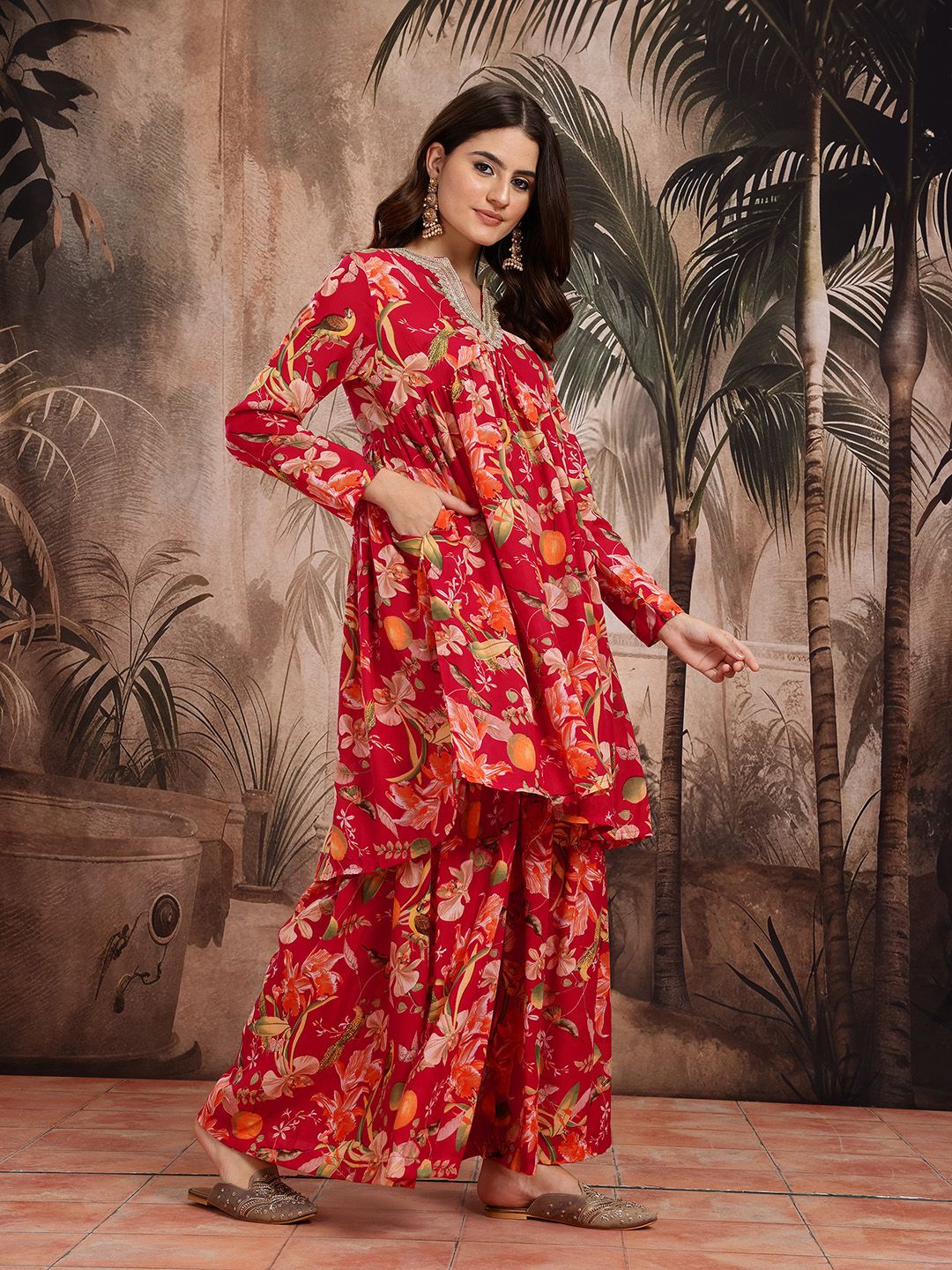 Dhiyona SN Women's Floral Print Empire Kurta with Sharara & Dupatta