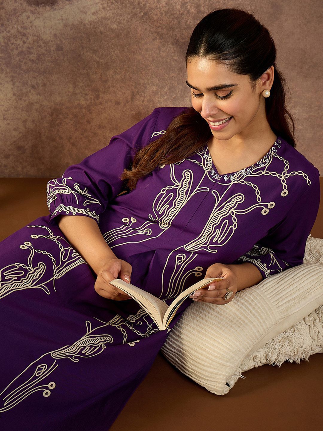 Dhiyona IE Printed V-Neck Tunic With Trousers