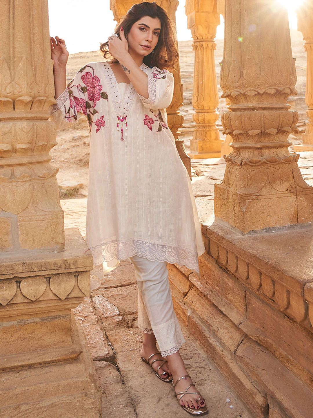 Dhiyona IE Indo era Printed Pure Cotton V Neck Top With Trousers Co-Ords Set