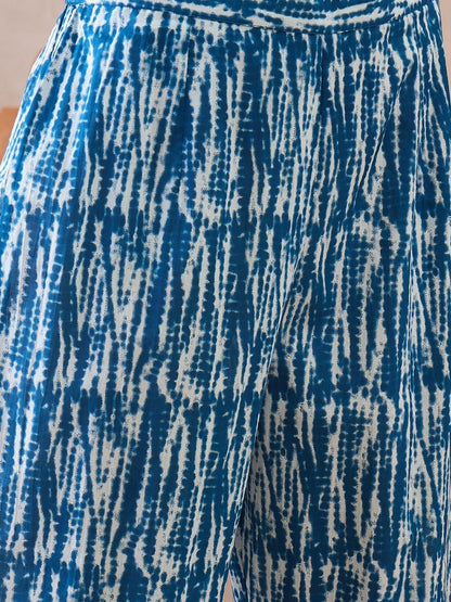 Women Printed Regular Pure Cotton Kurta with Trousers