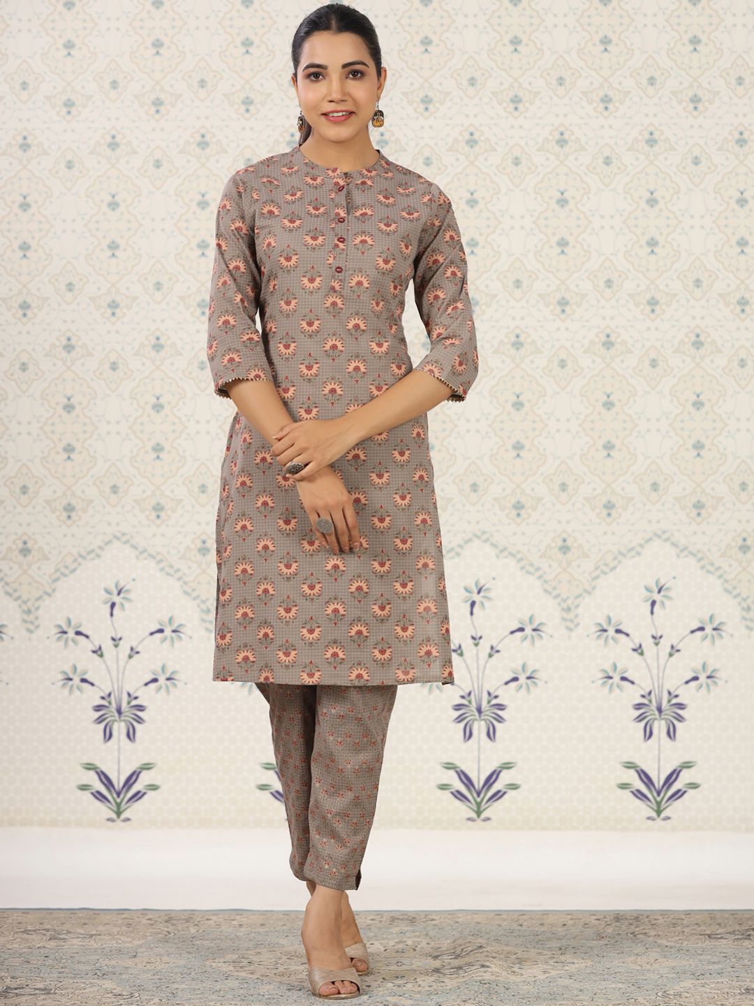 Dhiyona OD  Floral Printed Band Collar Pure Cotton Kurta with Trousers