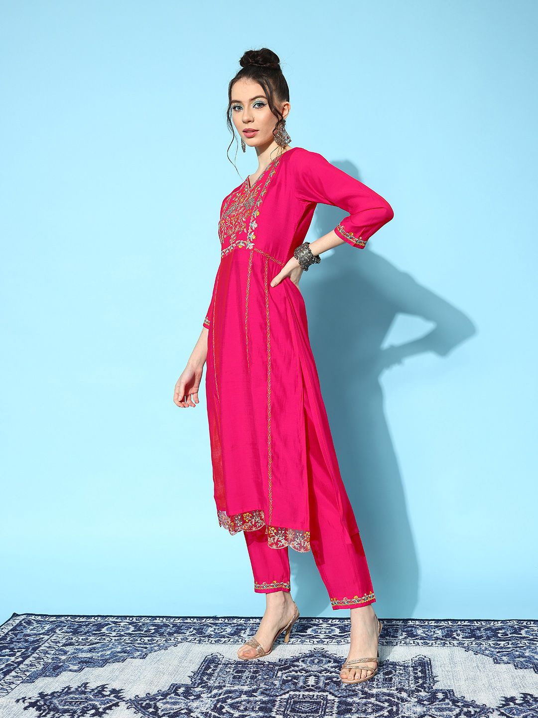 Dhiyona SN Women's Floral Yoke Design Regular Kurta with Trousers & With Dupatta