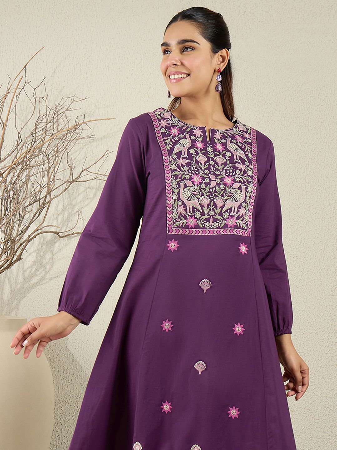 Floral Embroidered Sequinned Pure Cotton Kurta With Trousers