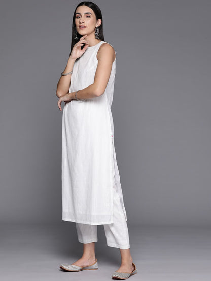 Dhiyona VA Women'sBoat Neck Sleeveless Straight Pure Cotton Kurta Set With Dupatta
