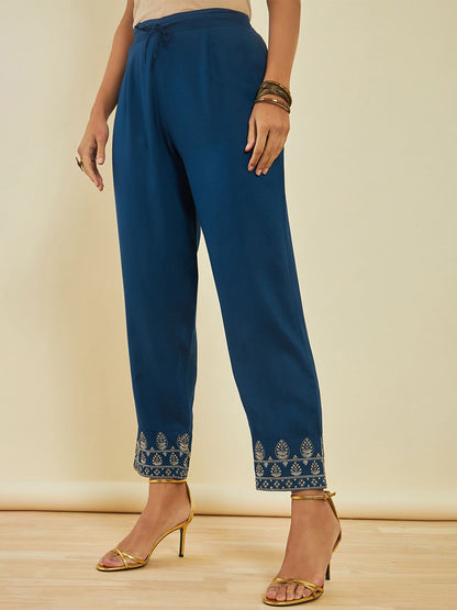 Dhiyona SO Women's Ethnic Motifs Embroidered Kurta with Trousers