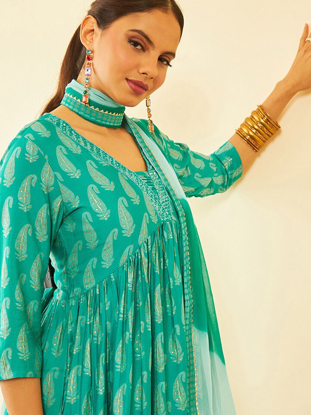 Dhiyona SO Women's Paisley Printed Sequinned Kurta with Trousers & With Dupatta