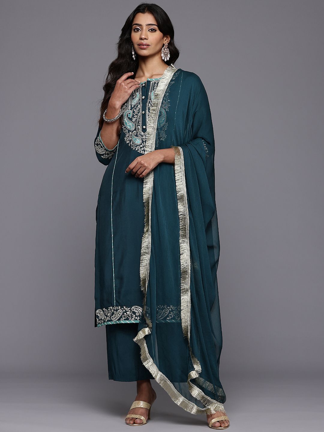 Dhiyona VA Women'sPaisley Embroidered Zari Panelled Kurta With Trousers & Dupatta