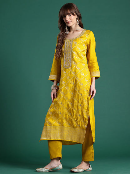 Ethnic Motifs Yoke Design Thread Work Kurta With Trousers & Dupatta