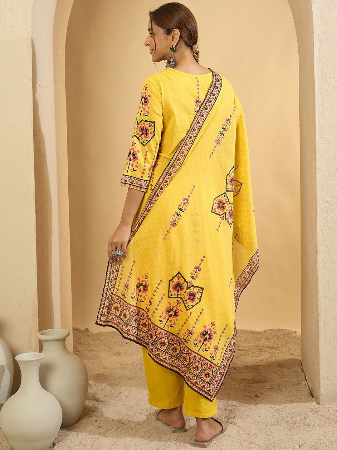 Dhiyona IE Ethnic Motifs Printed V-Neck Pure Cotton Straight Kurta With Trousers & Dupatta
