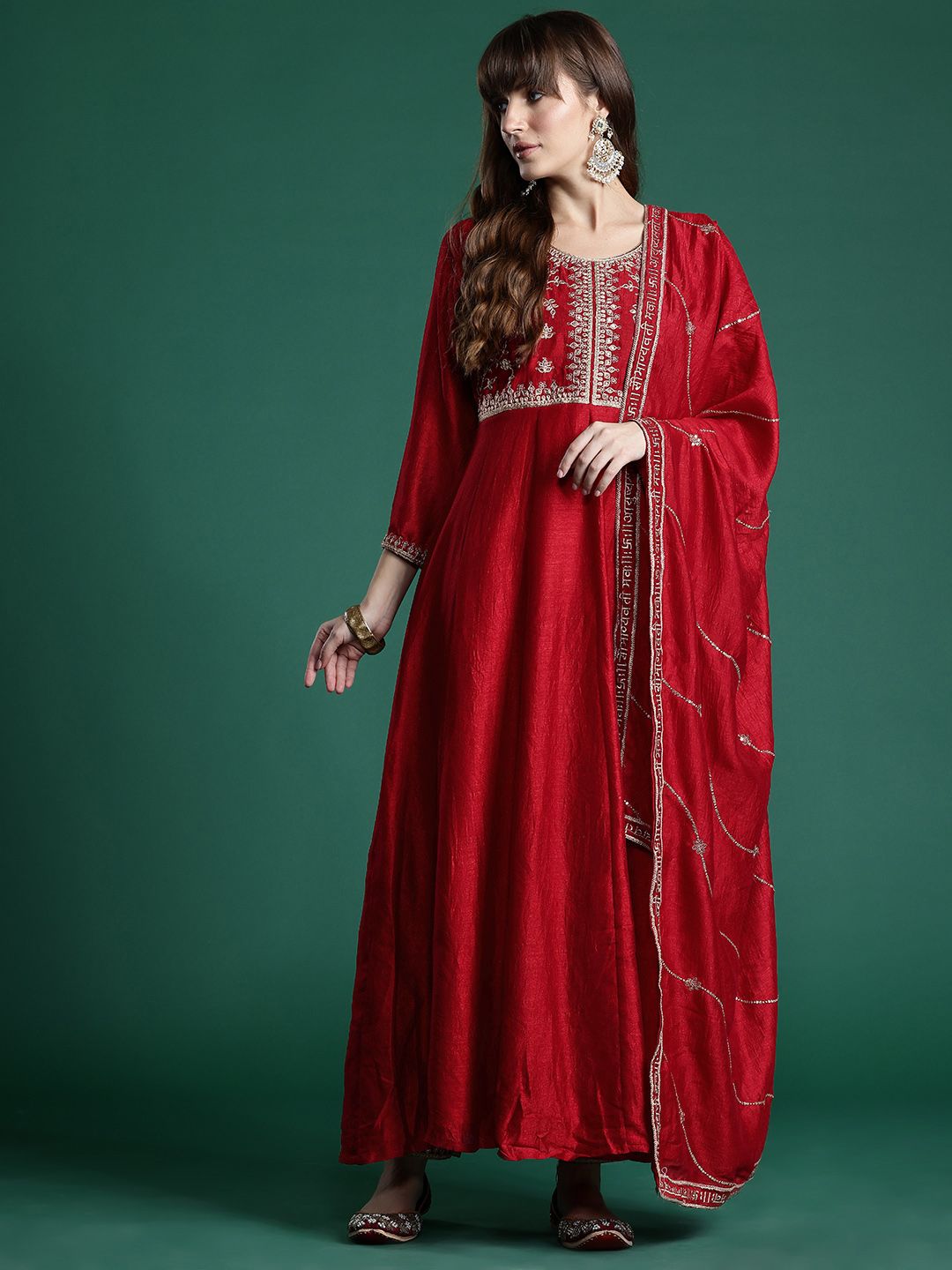 Ethnic Motifs Zari Embroidered Kurta With Trousers & Dupatta