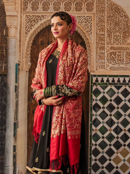 Dhiyona PA Women Floral Embroidered Shawl