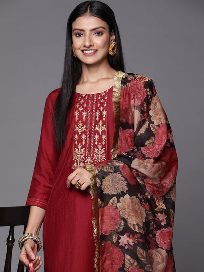 Dhiyona VA Women's Maroon & Beige Floral Embroidered Thread Work Kurta with Trousers & Dupatta