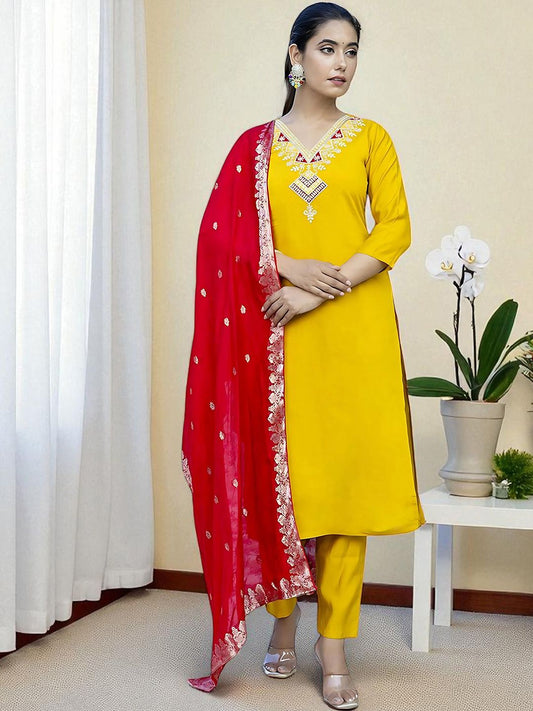 Dhiyona SN Women's Floral Embroidered Thread Work V-Neck Straight Kurta With Trouser And Dupatta