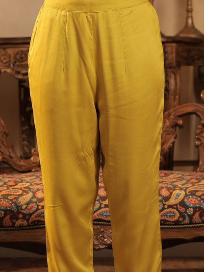 Dhiyona IE Women Embroidered V-Neck Kurta & Trouser Co-Ord Set