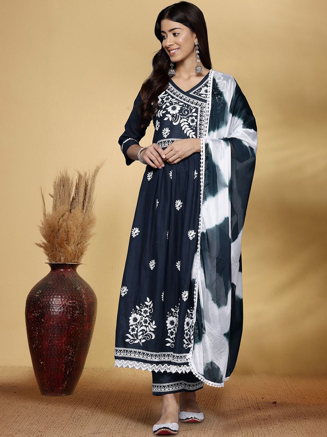 Dhiyona PD Women Floral Embroidered V-Neck A-Line Kurta With Trousers And Dupatta