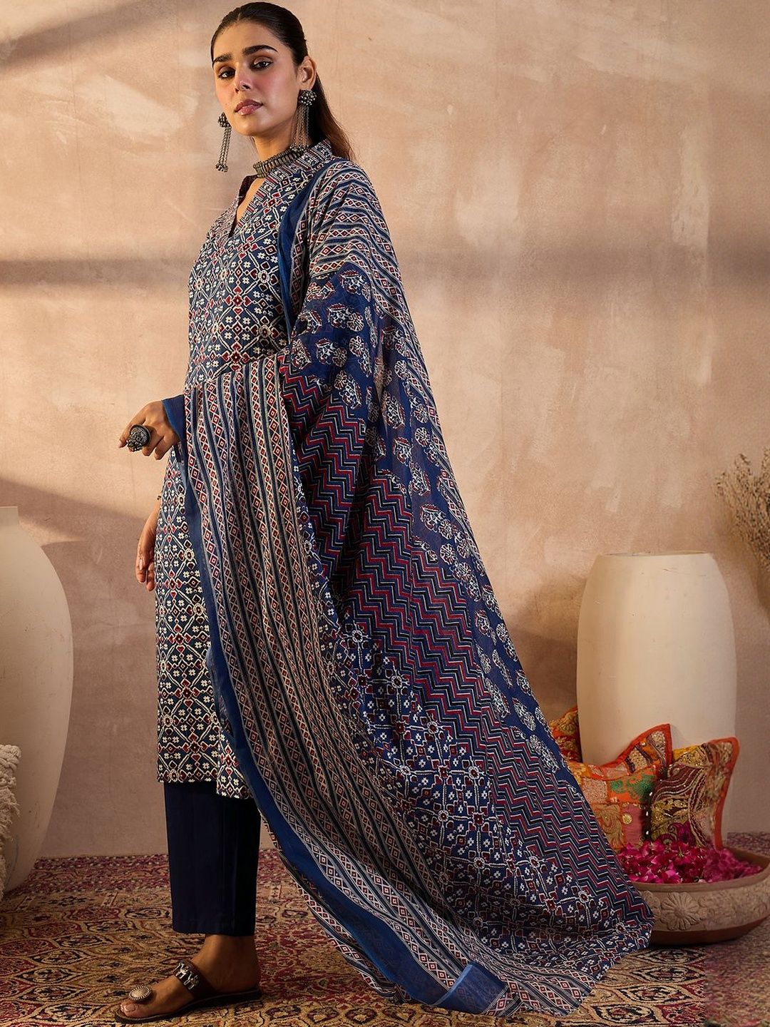 Women Ethnic Motifs Printed Cotton Kurta with Trousers & Dupatta