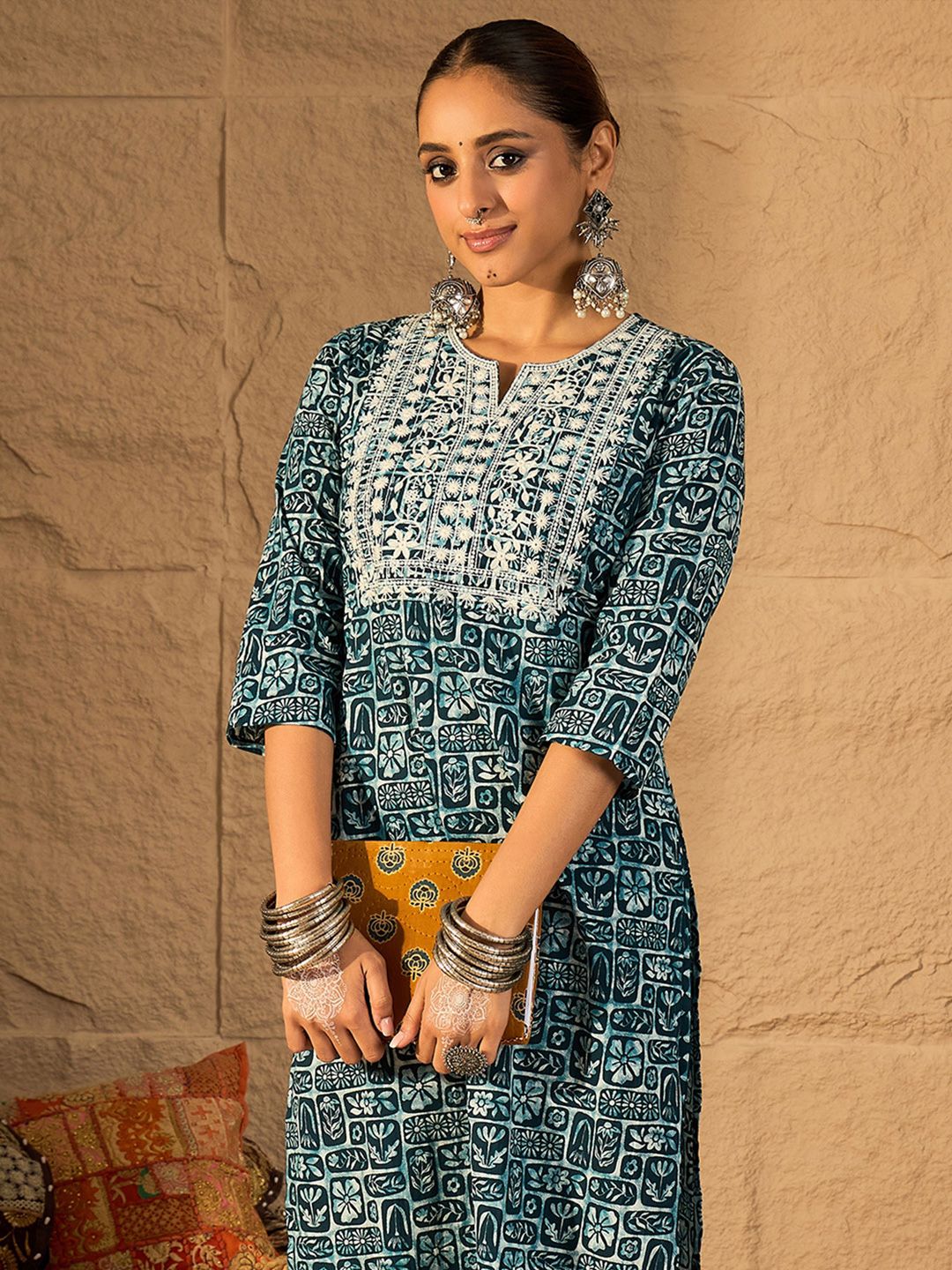 Dhiyona IE Women Floral Embroidered Regular Thread Work Pure Cotton Kurta with Trousers