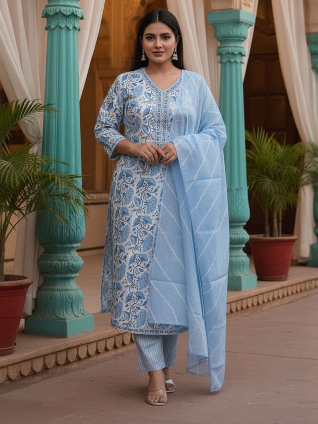 Floral Printed V-Neck Pure Cotton Kurta With Trousers & Dupatta