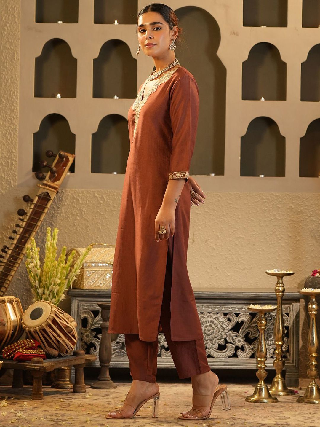 Women Ethnic Motifs Yoke Design Regular Sequinned Kurta with Trousers