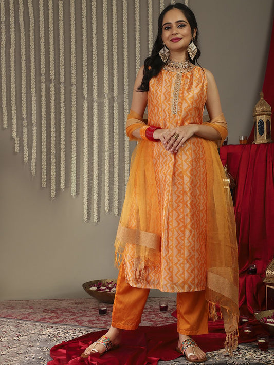Dhiyona VA Women's Printed Sequinned Kurta With Trousers & Dupatta