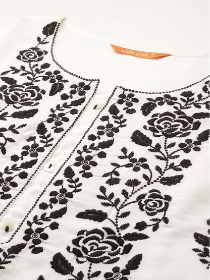 Dhiyona IE Floral Embroidered Thread Work Kurta With Trousers & Dupatta