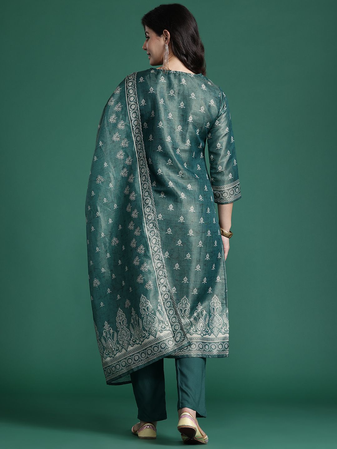 Ethnic Motifs Embroidered Kurta with Trousers & With Dupatta