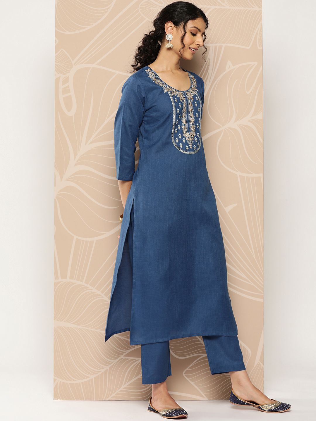 Dhiyona VA Women'sBlue Yoke Embroidered Kurta with Trouser and Dupatta