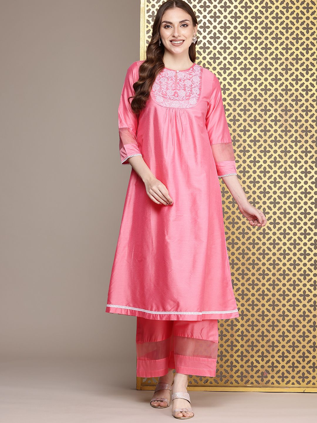 Dhiyona PD Women Women Jashn Floral Embroidered Thread Work Kurta with Palazzos