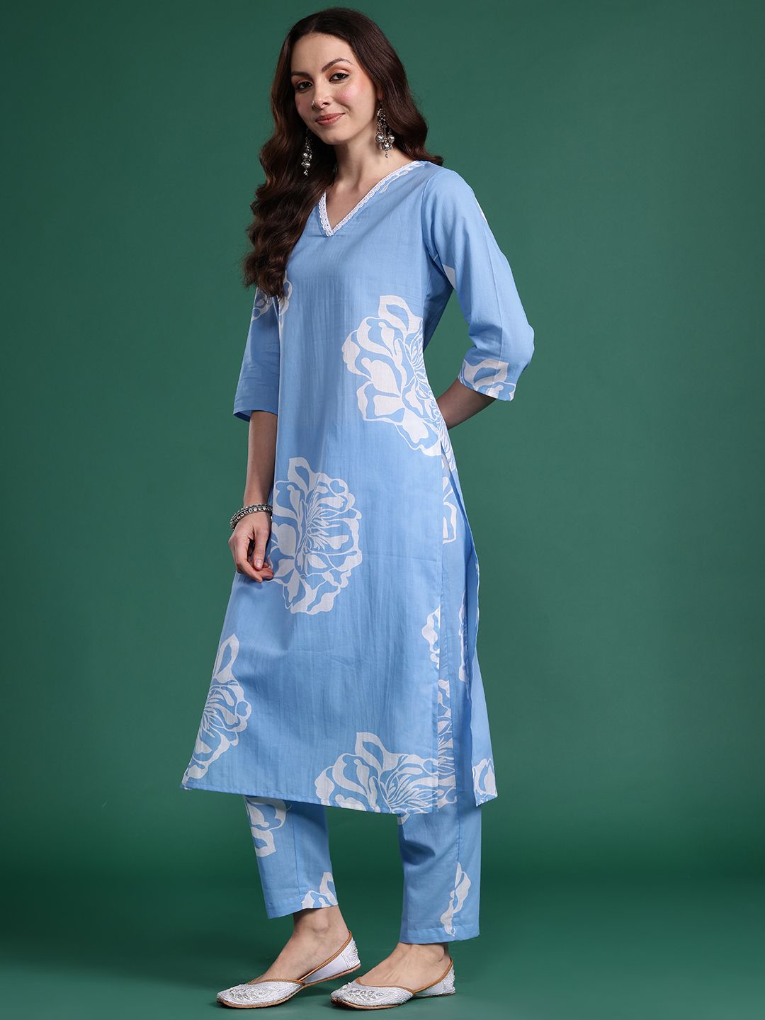 Dhiyona IE Floral Printed Regular Pure Cotton Kurta with Trousers