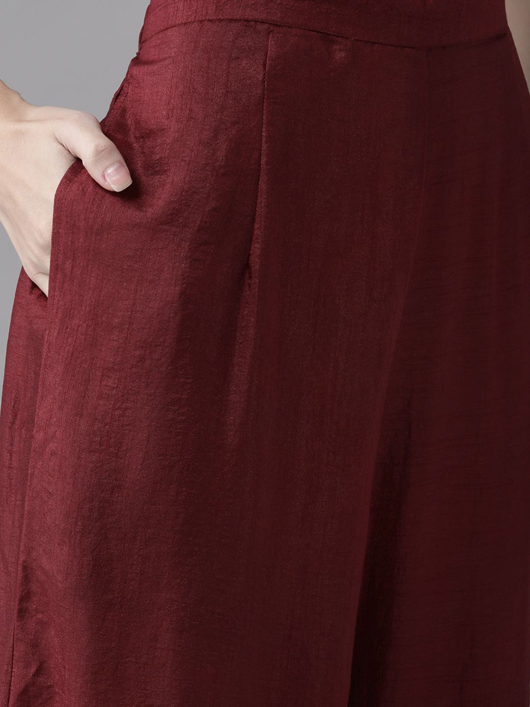 Dhiyona IE Women Maroon & Godlen Embroidered Gotta Patti Kurta with Sharara