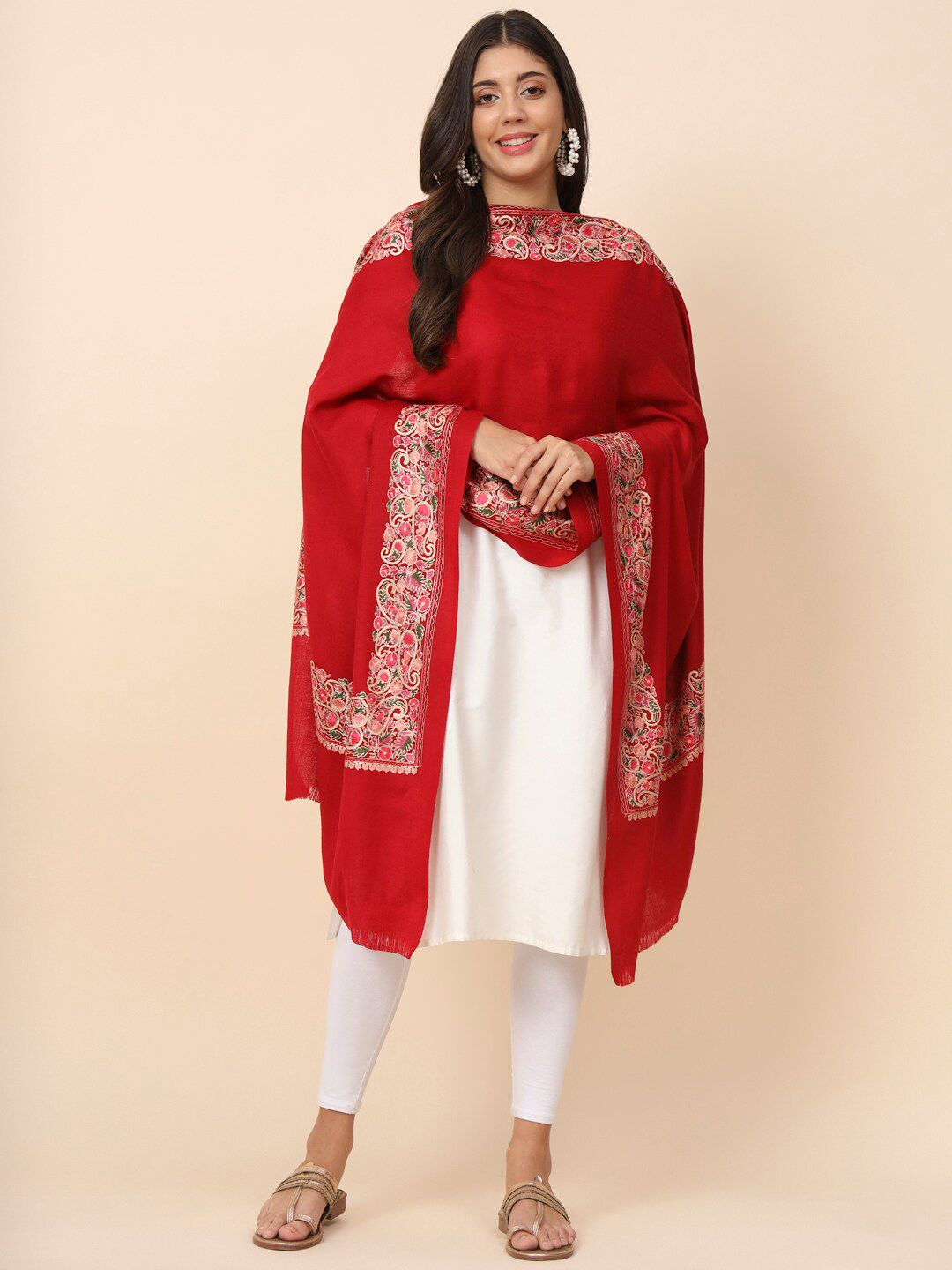 Dhiyona PA Floral Embroidered Pure Woolen Shawl