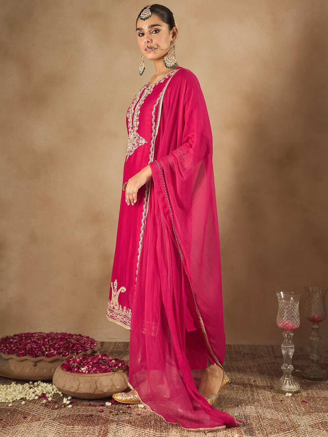 Dhiyona IE Women Embroidered Regular Kurta with Trousers & With Dupatta