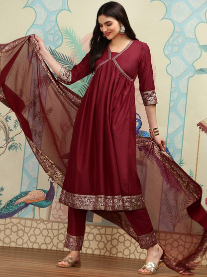Dhiyona IS Women's Ethnic Motifs Yoke Design V-Neck Thread Work Anarkali Kurta with Trousers