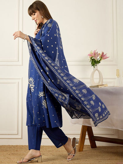 Women Floral Printed Regular Thread Work Pure Cotton Kurta with Trousers & With Dupatta