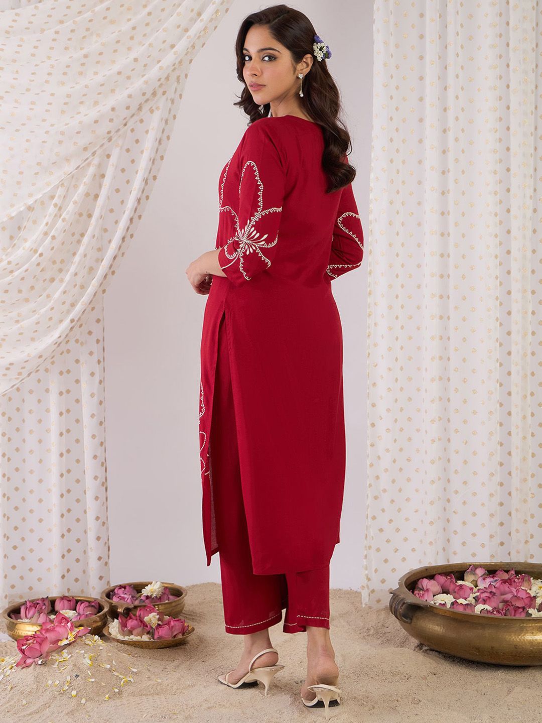 Dhiyona IE Embroidered Three-Quarter Sleeves Tunic With Palazzo