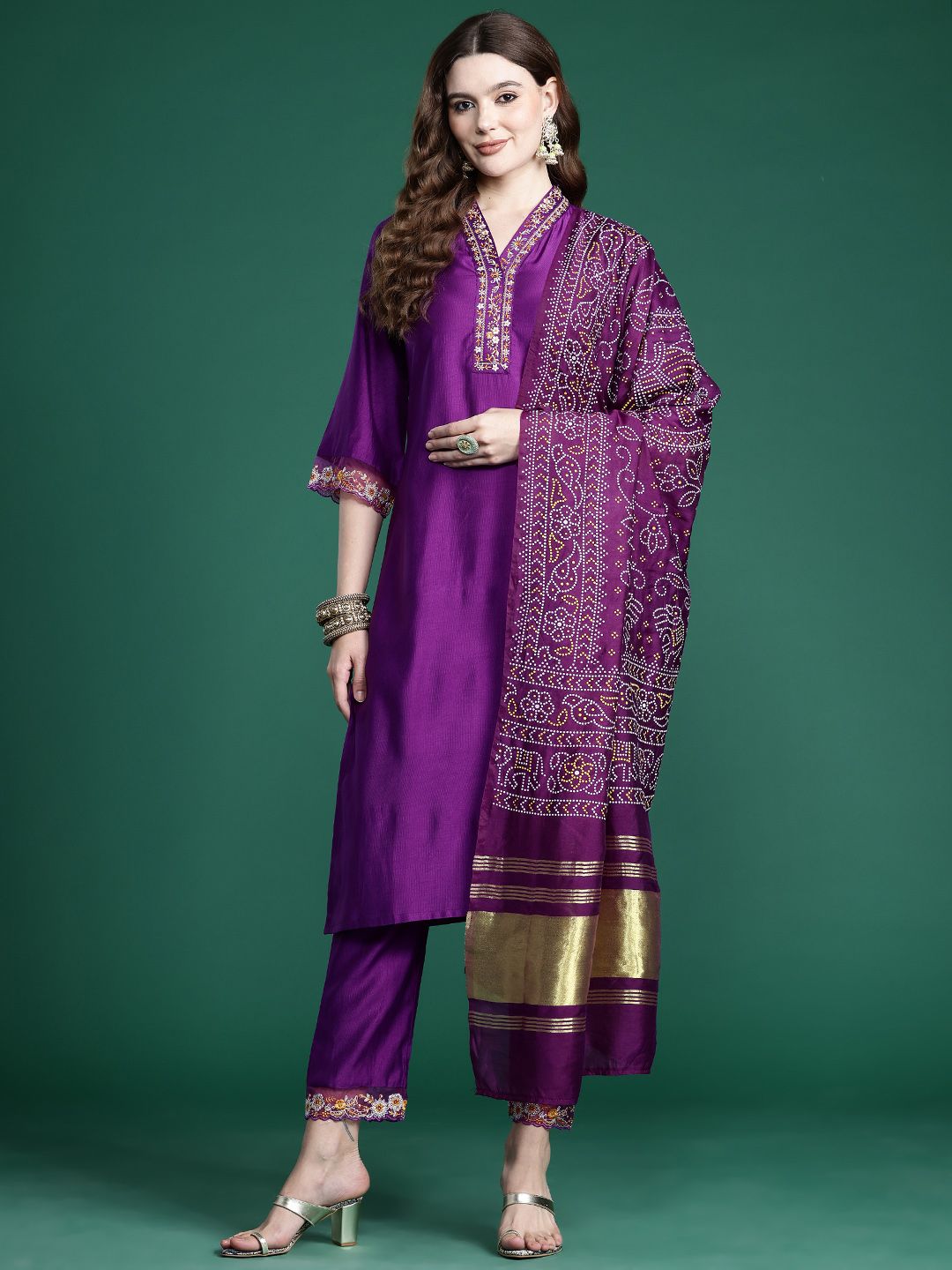 Dhiyona IE Floral Thread Work Liva Kurta with Trousers & With Dupatta