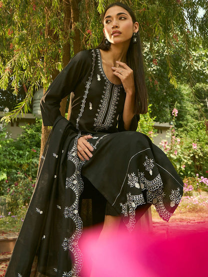 Ethnic Motifs Embroidered Regular Thread Work Kurta with Trousers & Dupatta