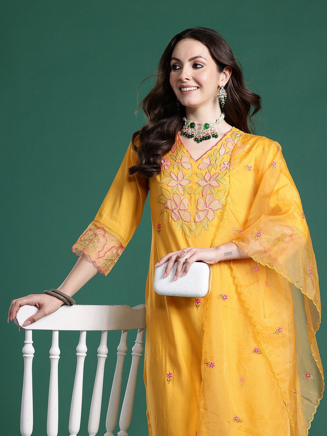 Dhiyona IE Floral Embroidered Thread Work Kurta with Trousers & With Dupatta