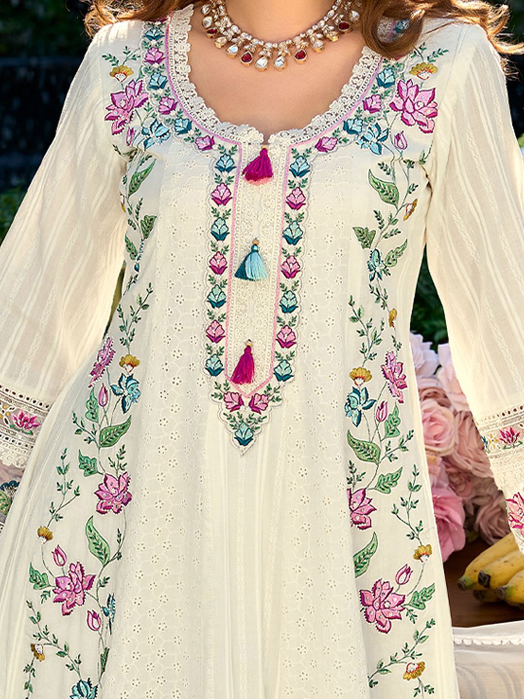 Women Embroidered Regular Thread Work Pure Cotton Kurta with Trousers & Dupatta