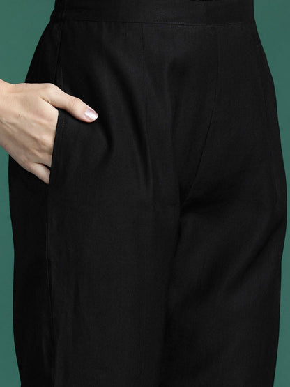 Dhiyona IE Kurta With Trousers & Dupatta