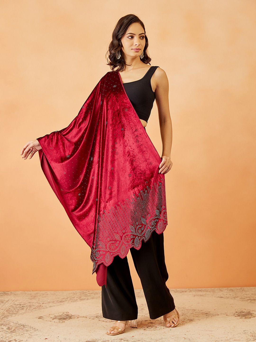 Dhiyona PA Women Paisley Velvet Shawl