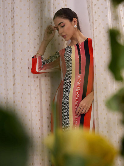 Dhiyona IE Striped Straight Kurta