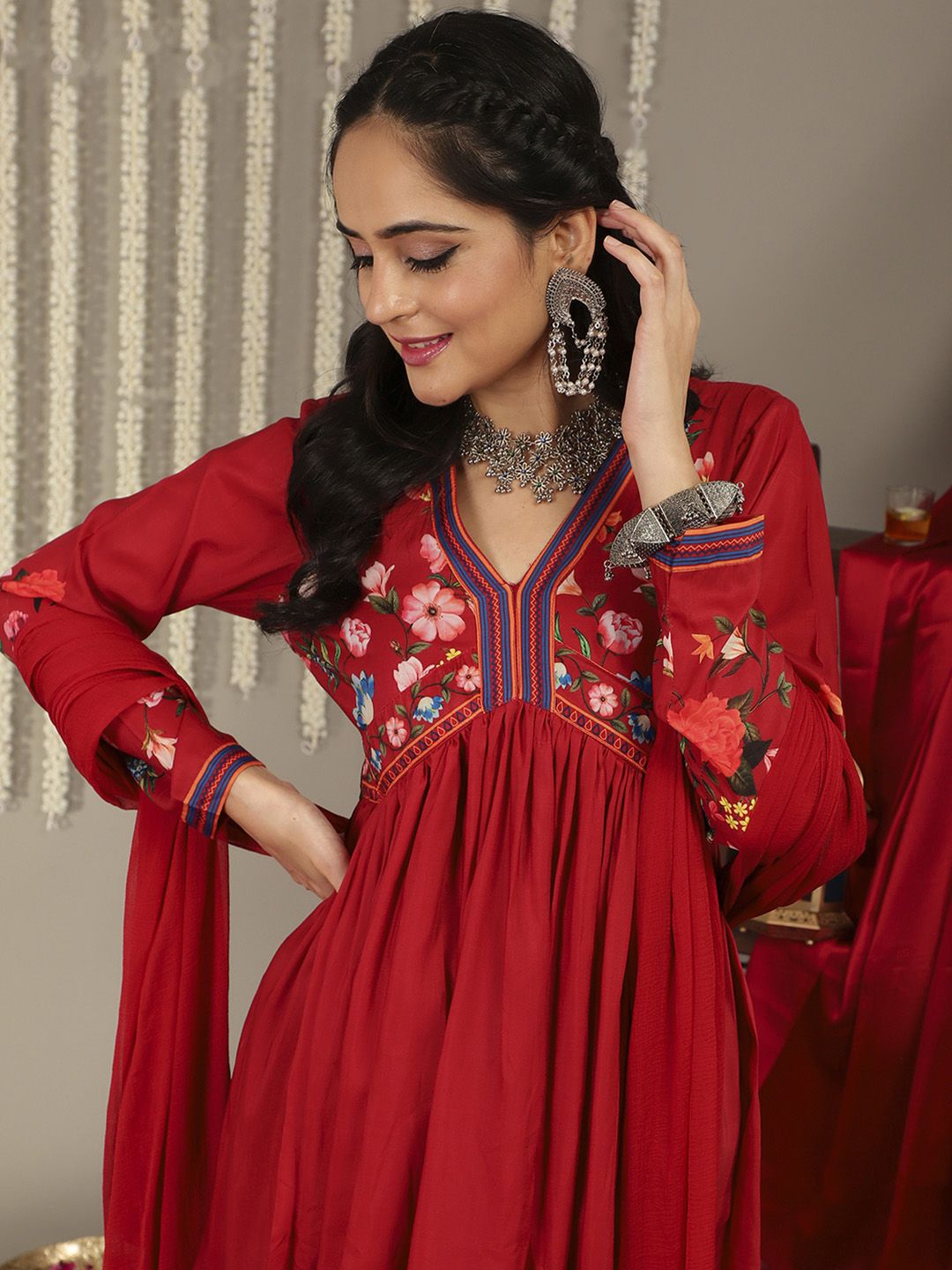 Dhiyona VA Women'sFloral Printed Empire Kurta with Trousers & With Dupatta