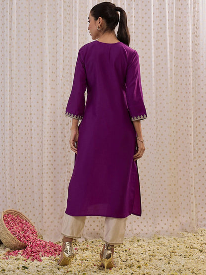 Dhiyona IE Ethnic Motifs Printed Round Neck Three-Quarter Sleeves Kurta