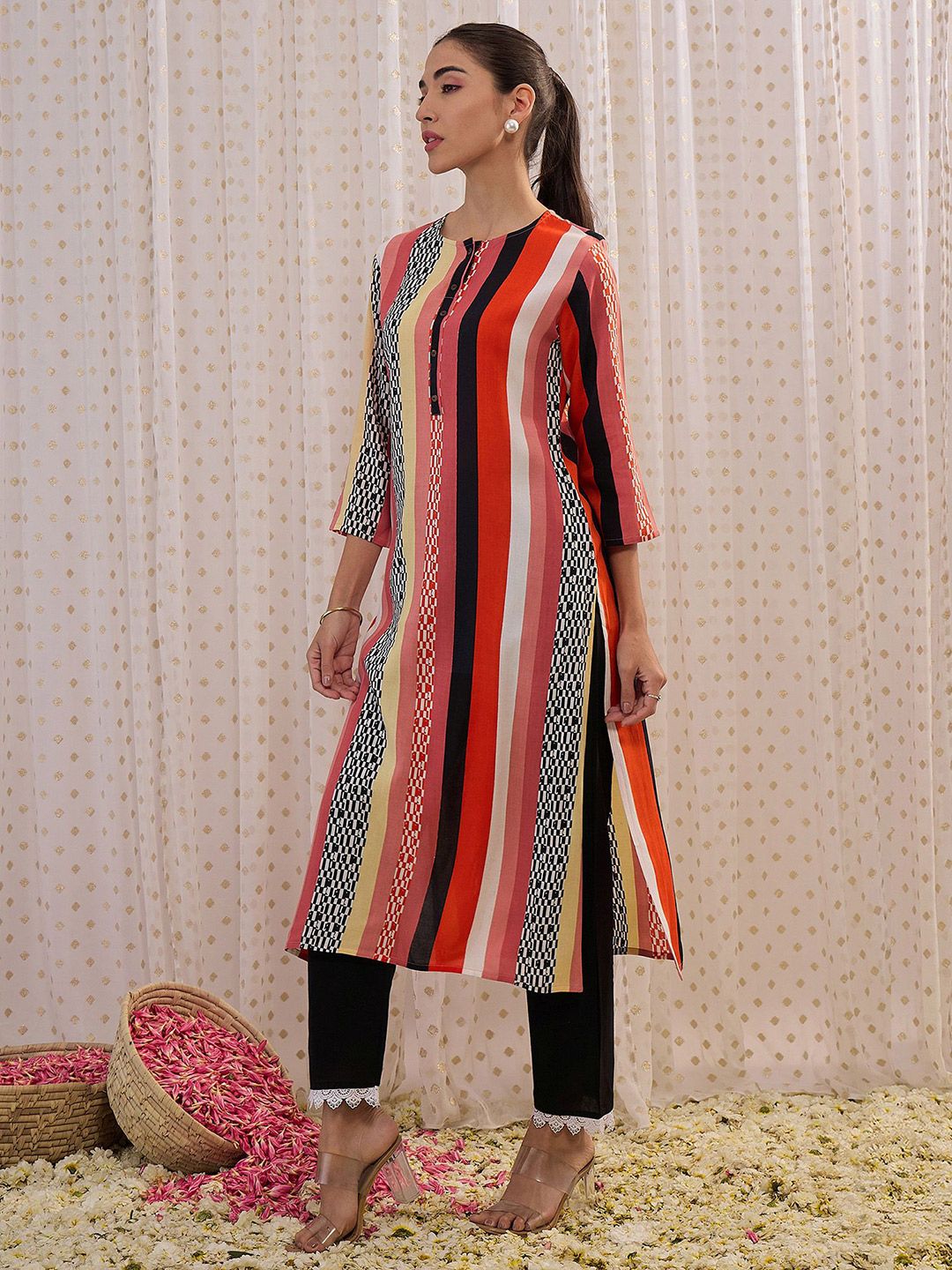 Dhiyona IE Women Printed Kurta