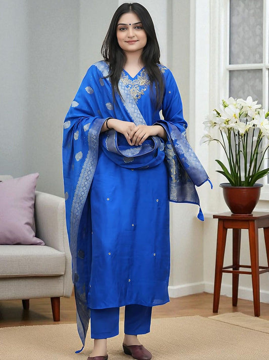 Dhiyona SN Women's Floral Embroidered Thread Work V-Neck Straight Kurta With Trouser And Dupatta