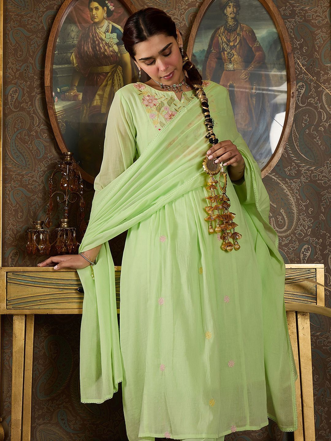 Dhiyona IE Floral Embroidered Empire Thread Work Pure Cotton Kurta With Trousers & Dupatta