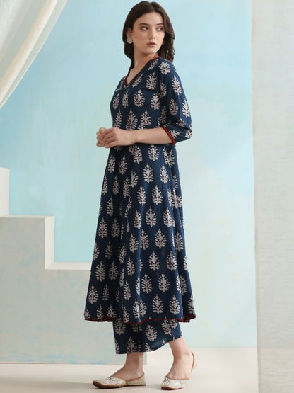 Women's Ethnic Motifs Printed V-Neck Pure Cotton A-Line Kurta with Palazzos & Dupatta
