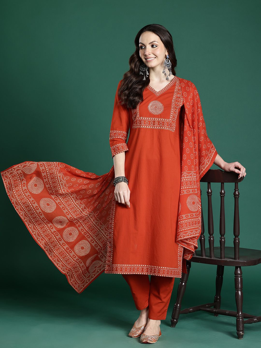 Dhiyona IE Ethnic Motifs Printed Pure Cotton Kurta with Trousers & Dupatta