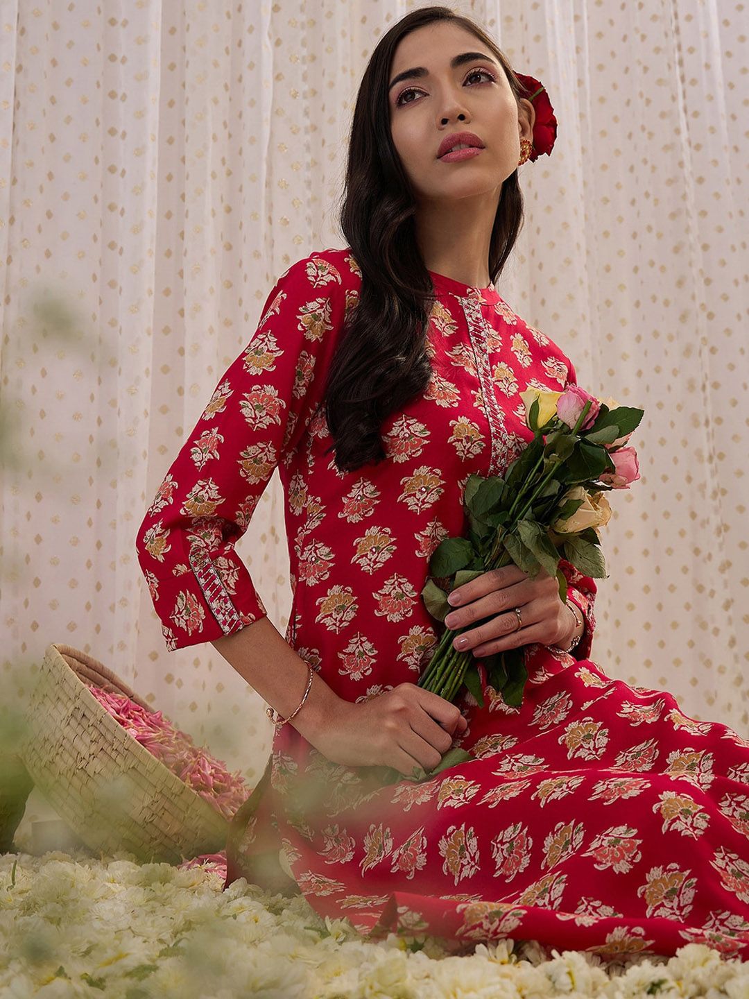 Dhiyona IE Floral Printed Mandarin Collar Three-Quarter Sleeves Kurta